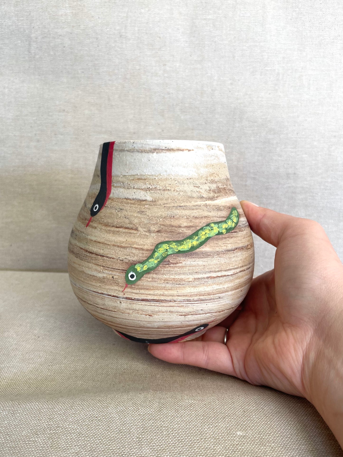 snake vase